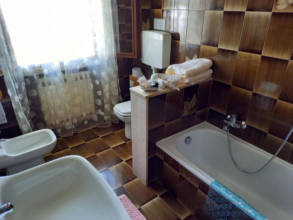 B & B Cedro Argentato เลนญาโก ภายนอก รูปภาพ